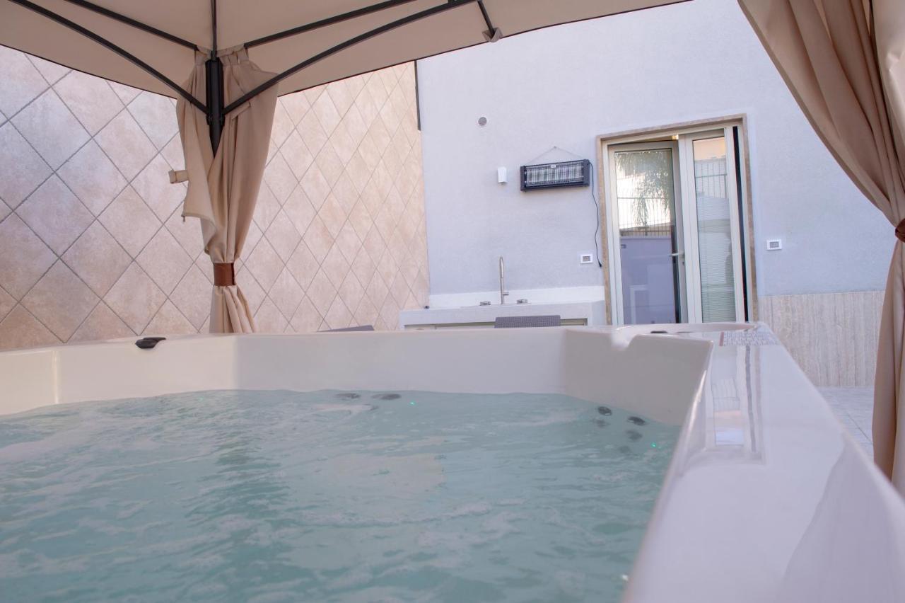 Joyce Luxury Suite Monopoli Exterior photo