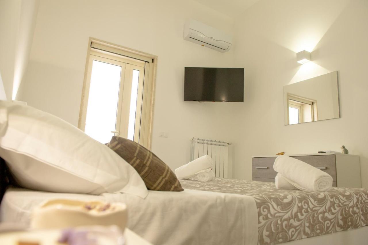 Joyce Luxury Suite Monopoli Exterior photo